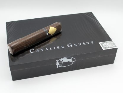 Cavalier Black II Toro Gordo