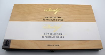 Davidoff Selection 12 Premium Cigars Gift Set