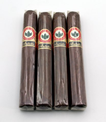 Joya de Nicaragua Antaño 1970 Robusto Grande (4-Pack)