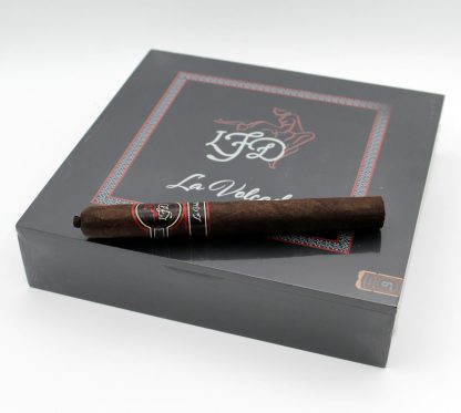 La Flor Dominicana La Volcada