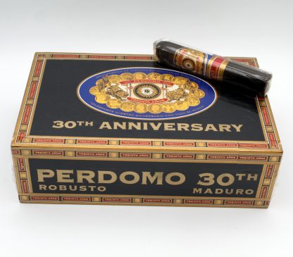 Perdomo 30th Maduro Robusto