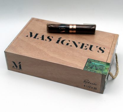 Mas Igneus Short Robusto