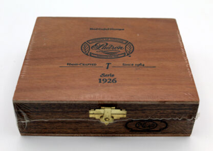 Padron 1926 Serie No. 48 Natural