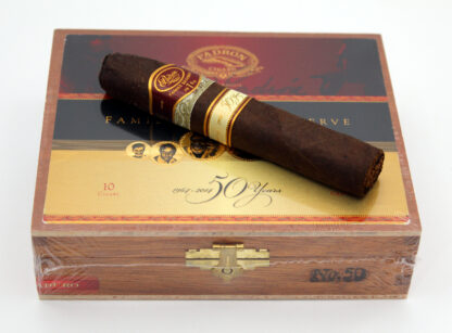 Padron Family Reserve No. 50 Maduro