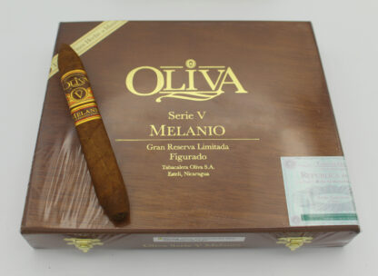 Oliva Serie V Melanio Figurado (WITH FREE CIGARS!)