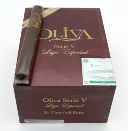 Oliva Serie V Churchill Extra (WITH FREE CIGARS!)