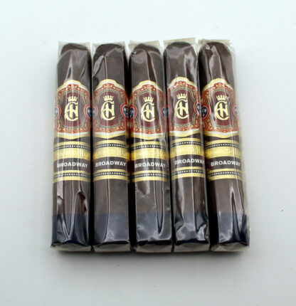 Crowned Heads Broadway Robusto Extra (5-Pack)